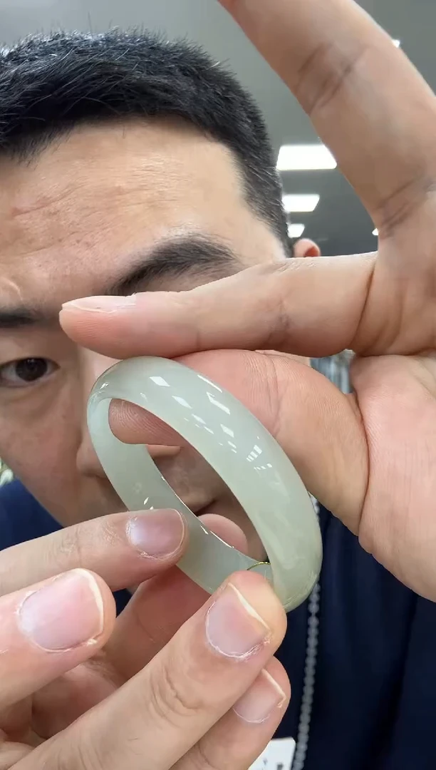 未镶嵌手镯和田玉51.5  060