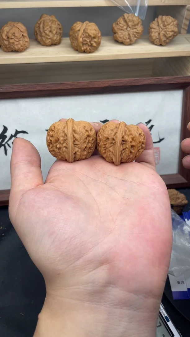 吊坠文玩核桃Y024