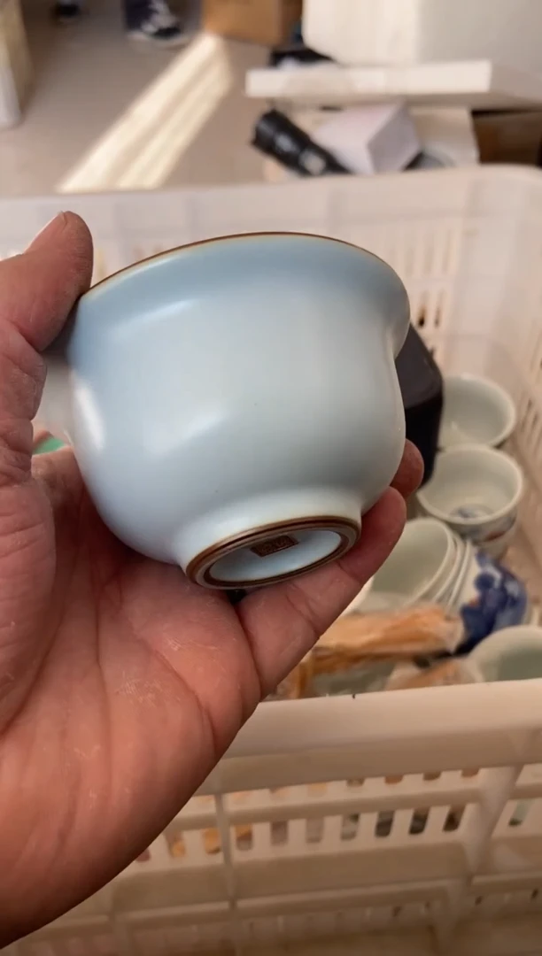 杯无运费险有瑕疵的摄影的产品有使用过的痕迹有点脏介意勿拍