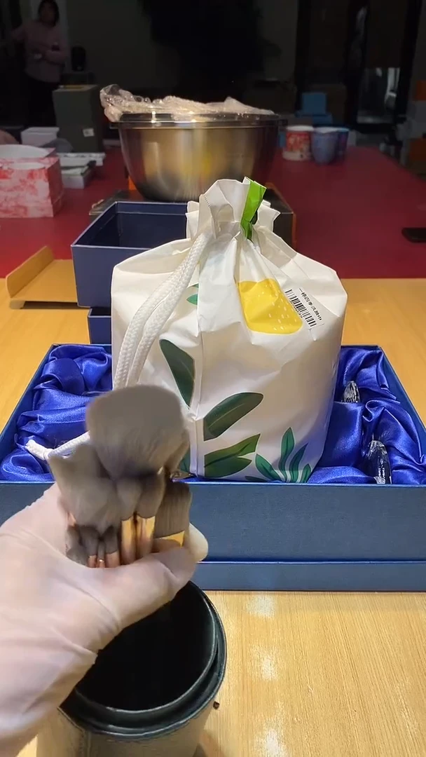 瓷片生活的本意是开心啊@@1