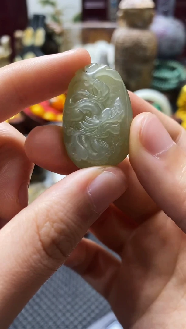 未镶嵌和田玉挂件龙