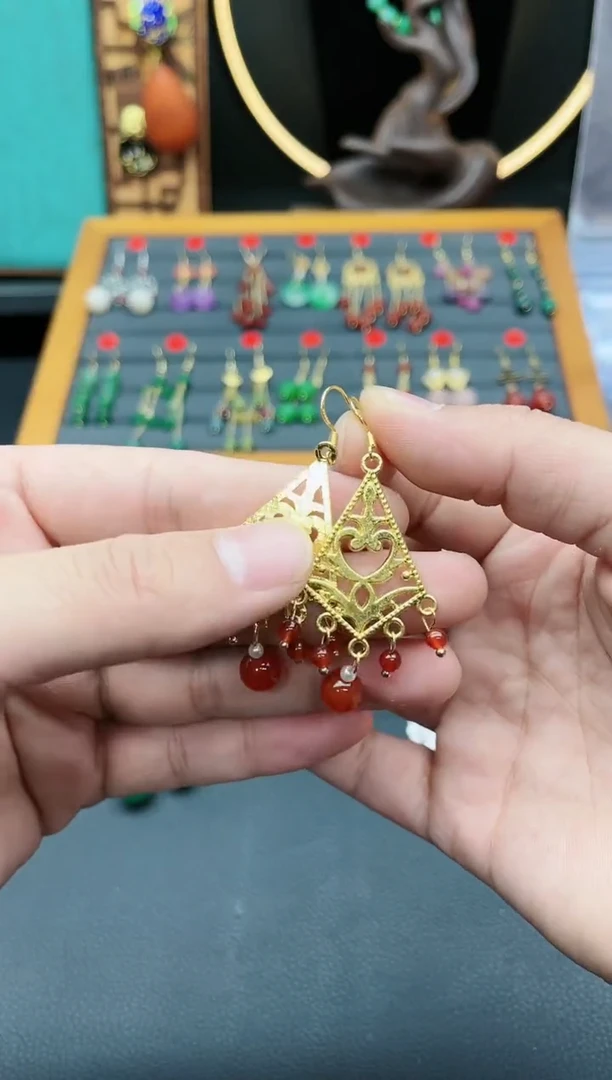 【闪购商品】南红玛瑙耳饰银S925镶嵌711000