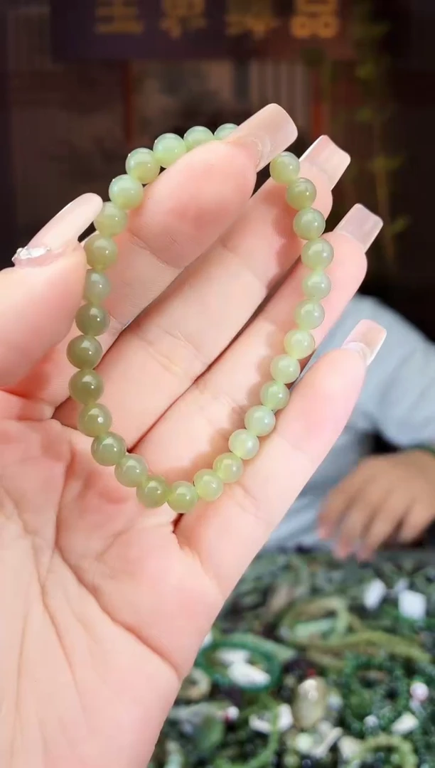 和田玉未镶嵌颈饰拍一发一