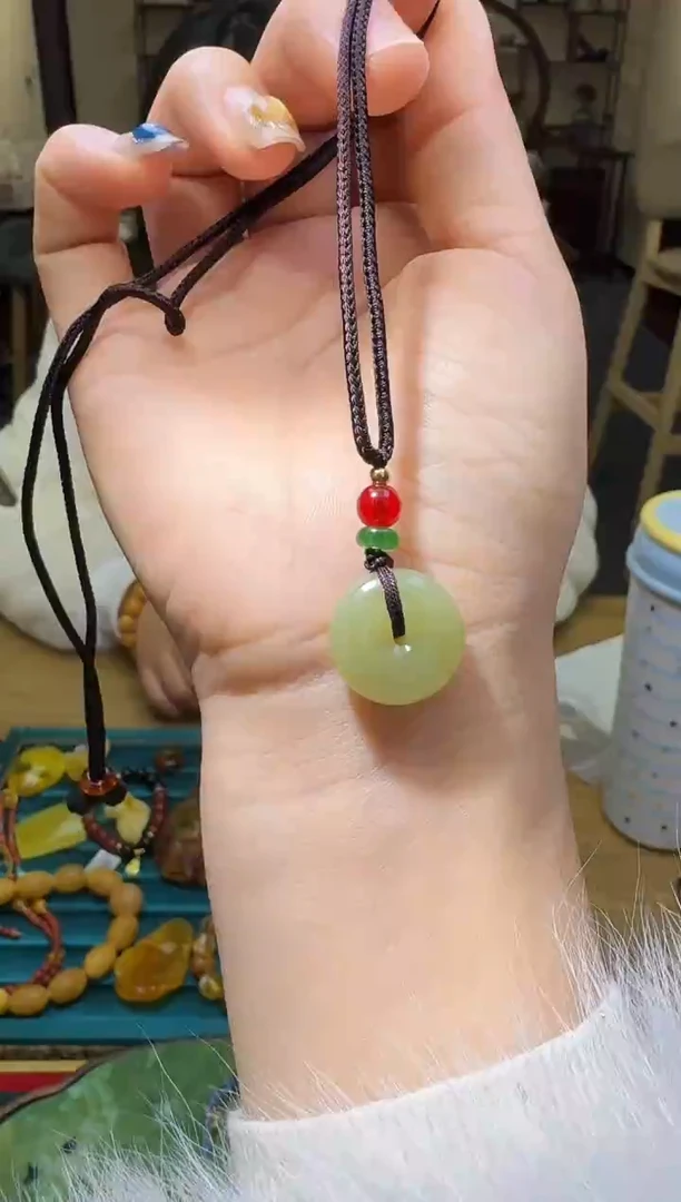 颈饰未镶嵌和田玉多样性发一件 231