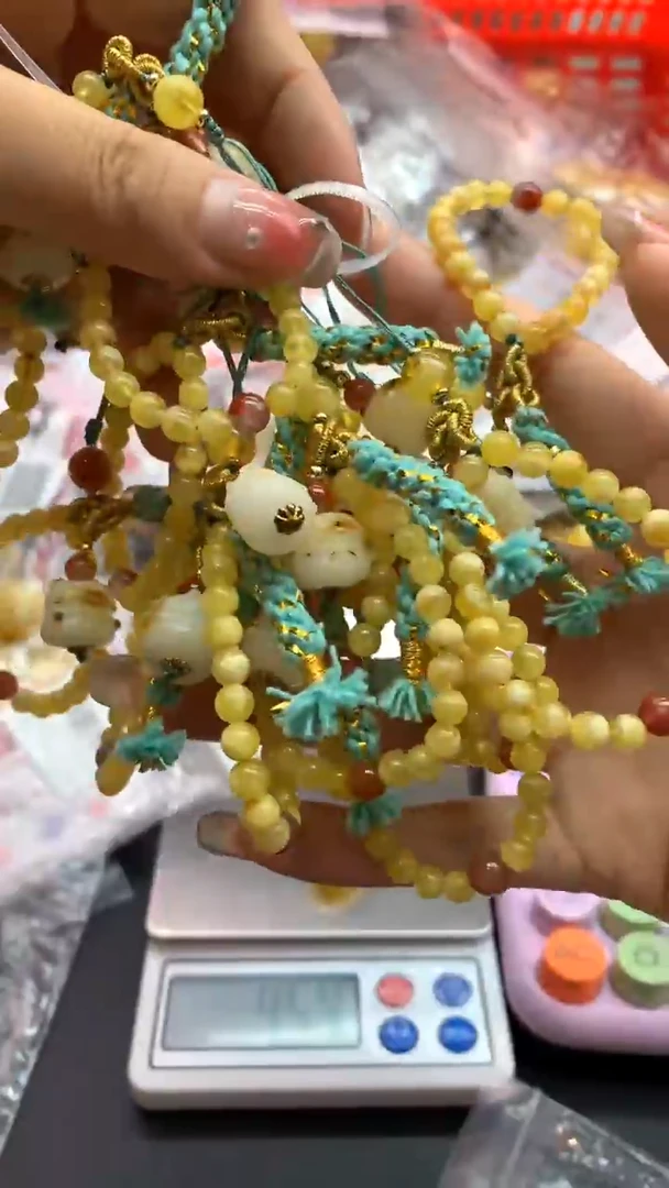 未镶嵌琥珀珠宝奇石506多样性发其一