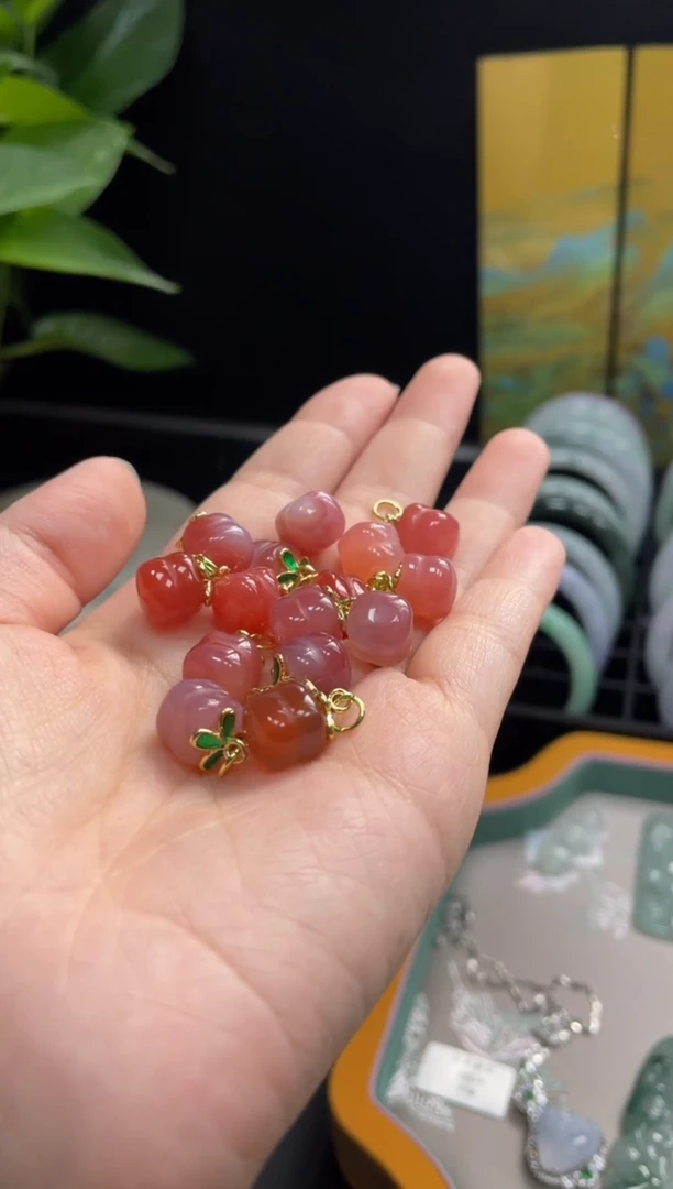 合金吊坠(不含链)玛瑙/玉髓柿柿如意25082901A（多样性发货其一）
