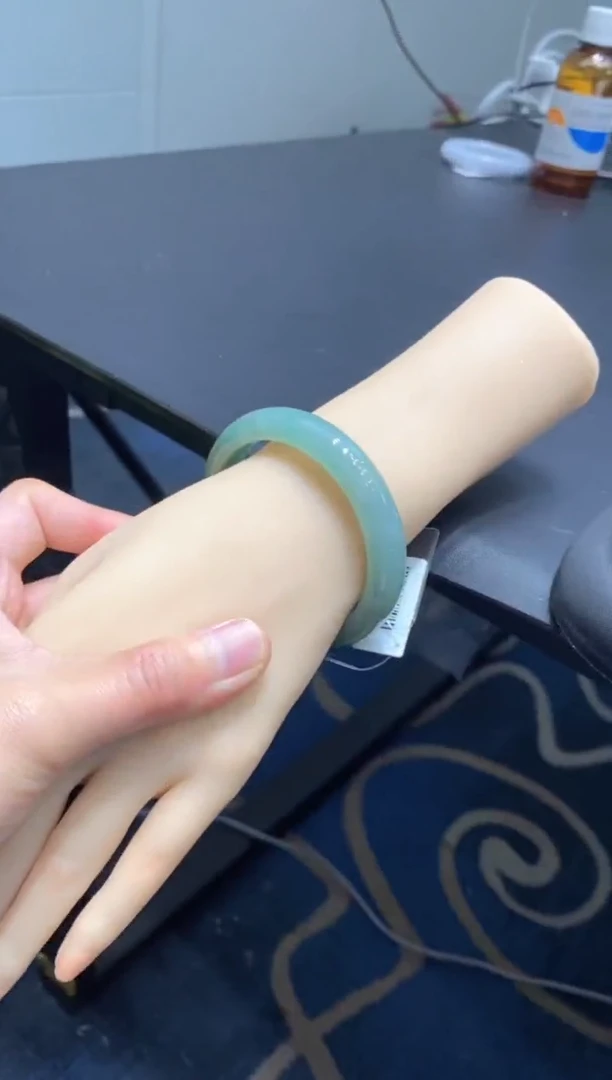 未镶嵌手镯翡翠000009083