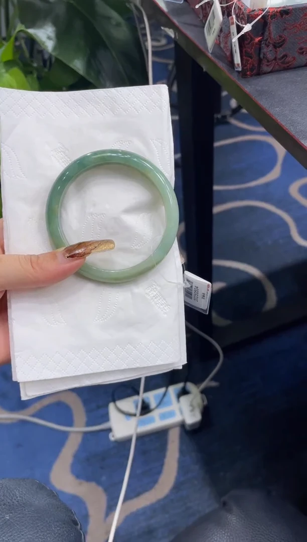 未镶嵌手镯翡翠3939****