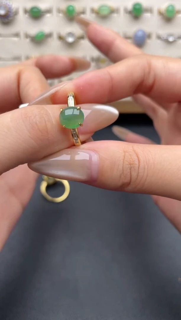 银S925镶嵌戒指翡翠一物一证一礼盒