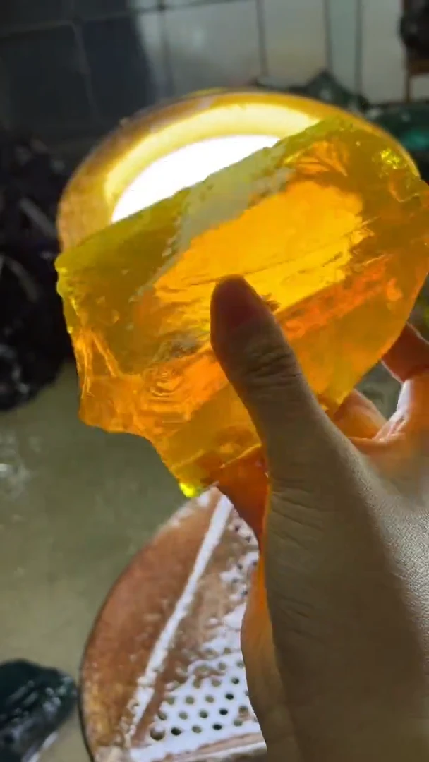 新疆奇石彩石摆件