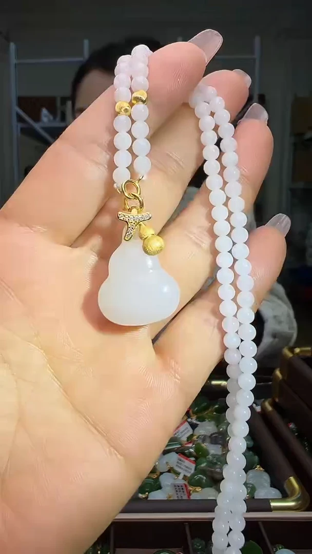 颈饰银S925镶嵌和田玉（多样性发货.发其一)12.31.02