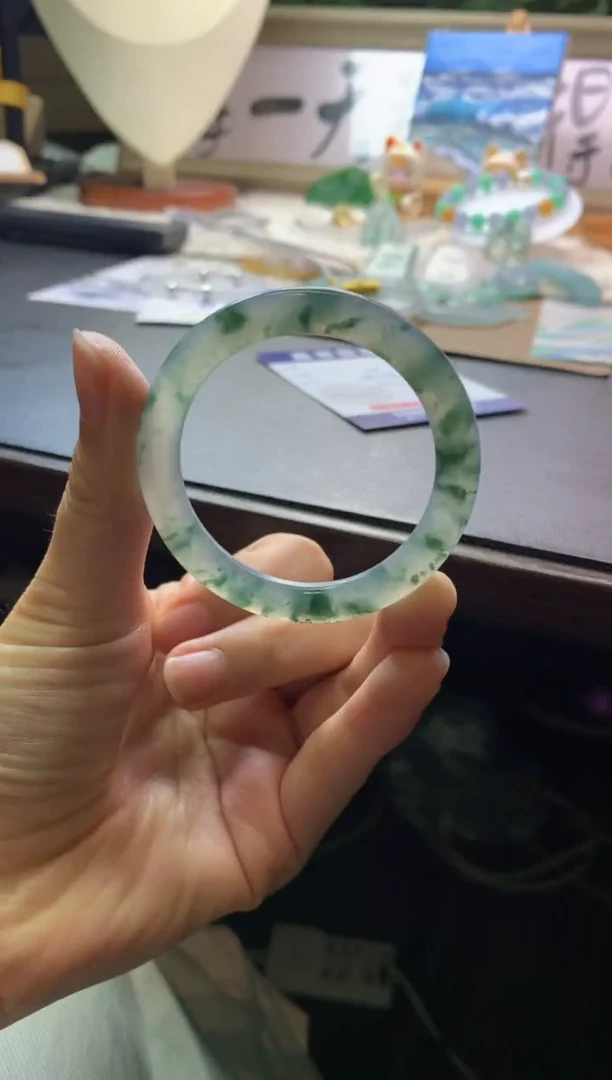 未镶嵌定制翡翠毛货