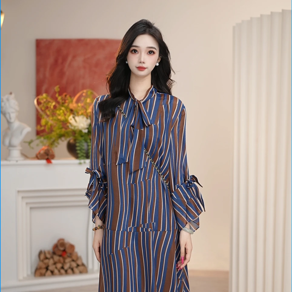 AMASS/阿玛施新款宽松中袖飘带中长款洋装连衣裙（附内搭） 5500554