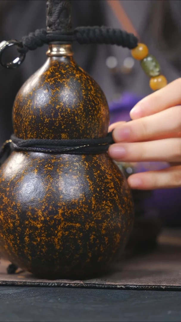 【闪购商品】YX107大漆酒葫芦不包手串及旋转底座