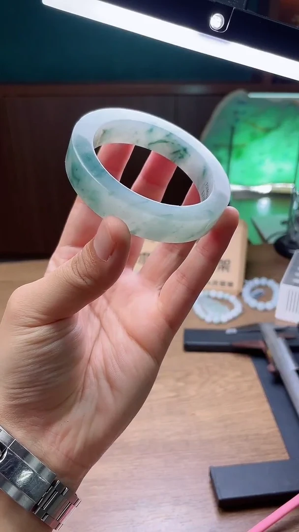 定制翡翠手镯未镶嵌H*Y定制