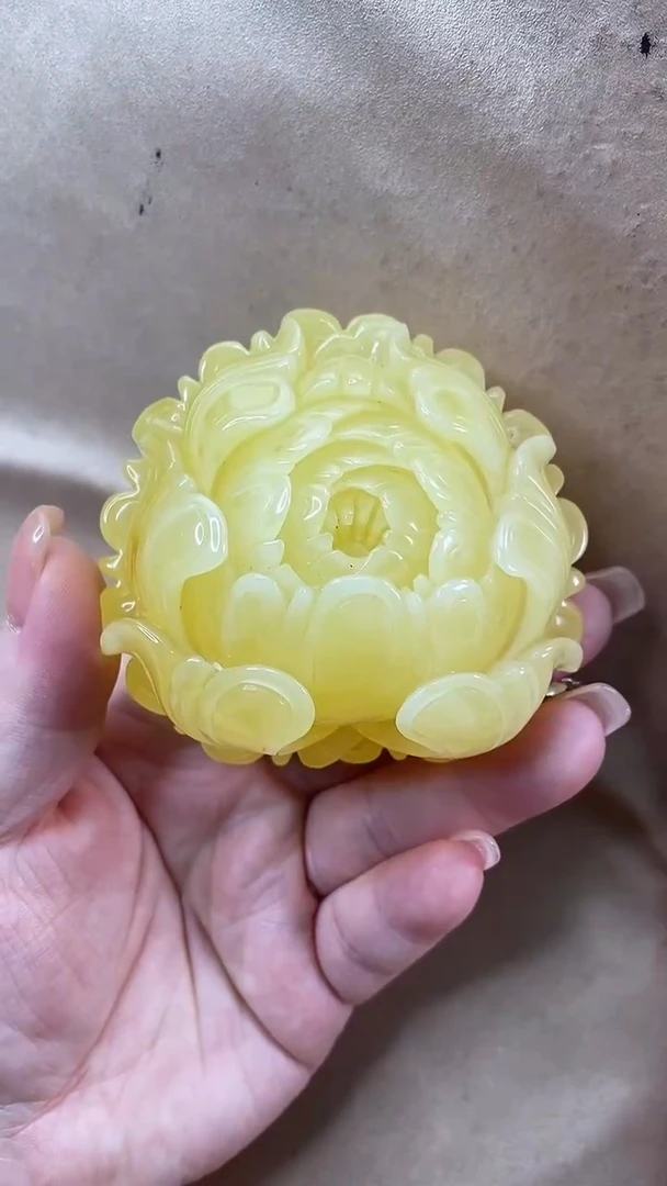 琥珀颈饰未镶嵌吊坠