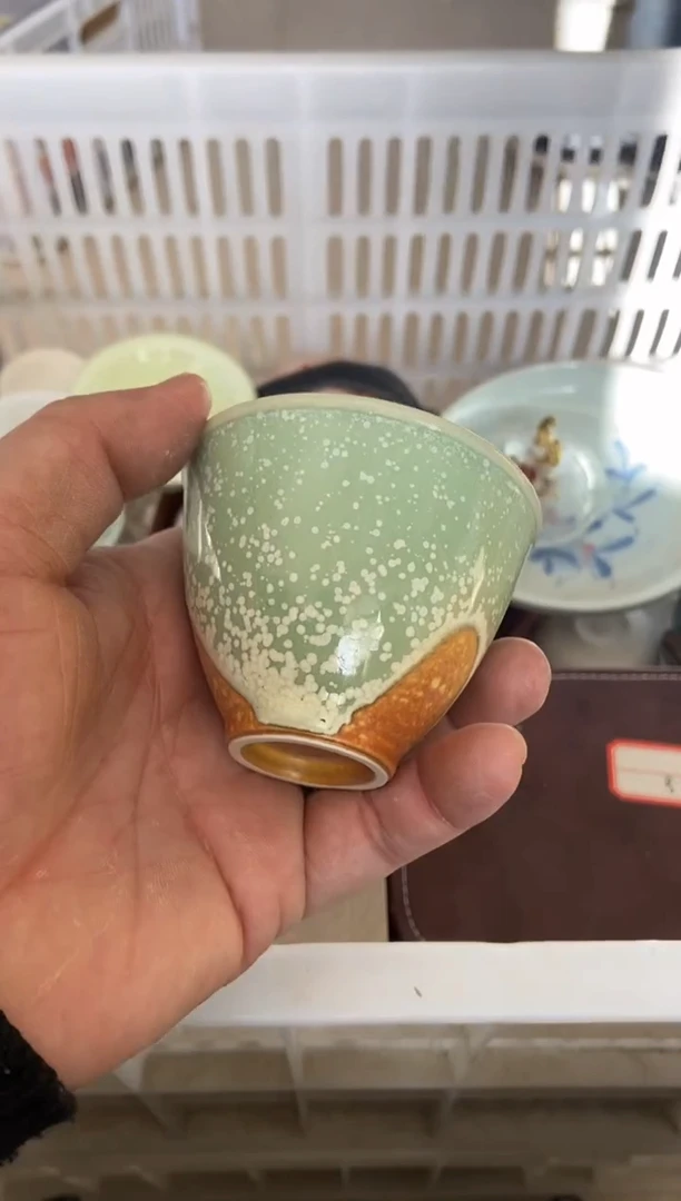 杯无运费险有瑕疵的摄影的产品有使用过的痕迹有点脏介意勿拍