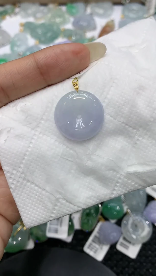 颈饰18K金镶嵌翡翠111111111111
