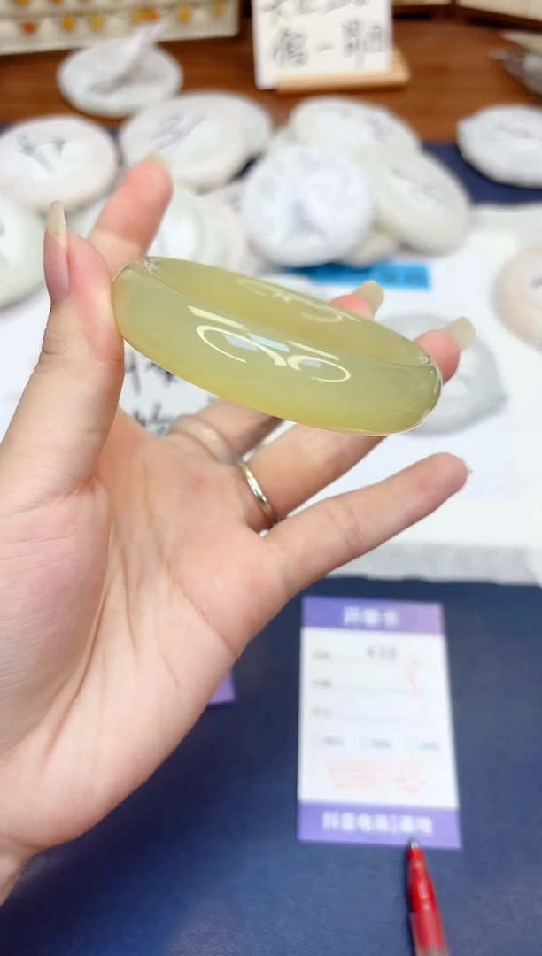 石英质玉手镯未镶嵌438-晴水-圈口58