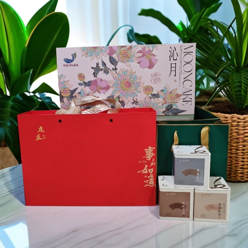 虎丘金桂迎秋大礼盒-桂花红茶（赠精美月饼礼盒+三花礼盒）
