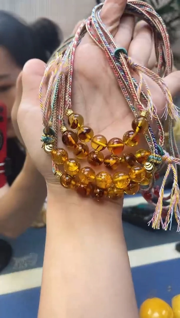 未镶嵌琥珀裸石天然琥珀蜜蜡花珀多样性发一