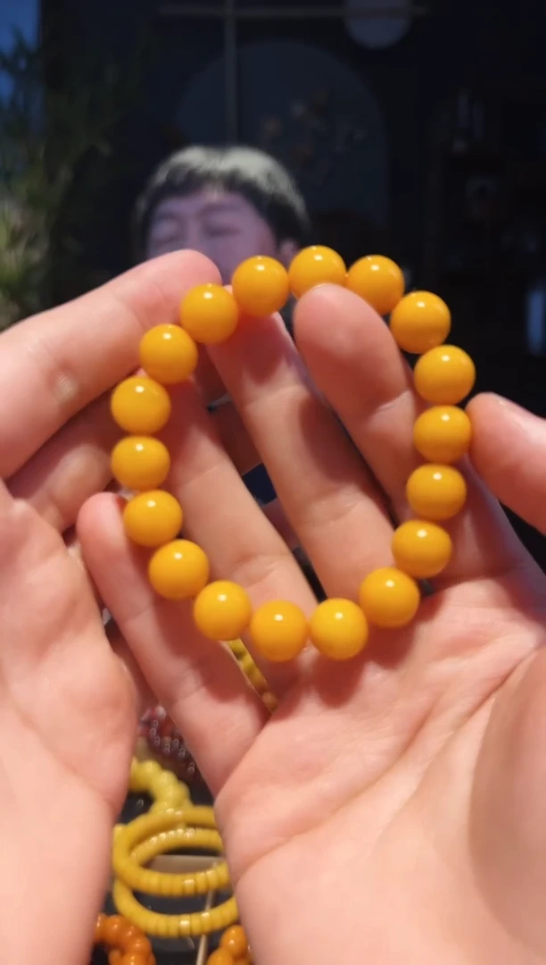 未镶嵌蜜蜡手链11+单圈