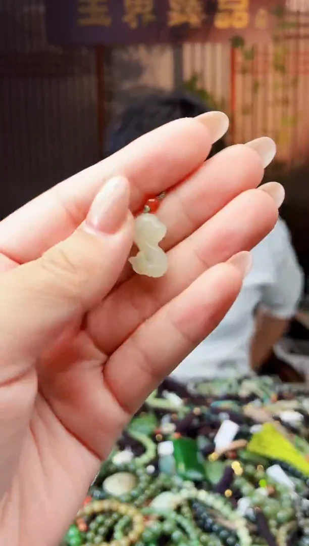 颈饰未镶嵌和田玉多样性发货拍一发一