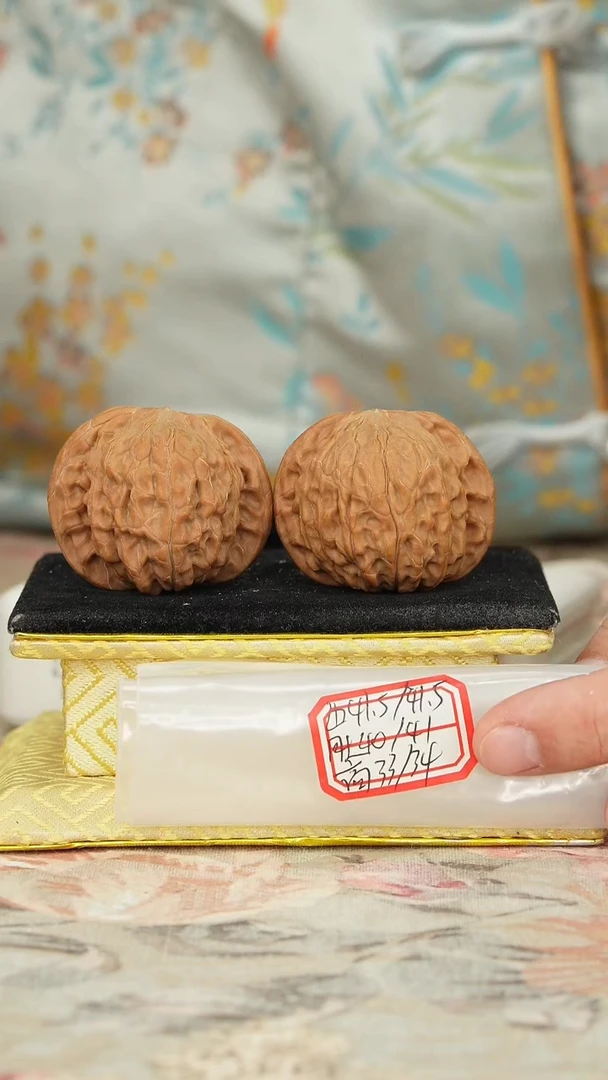 【闪购商品】文玩核桃把件磨盘