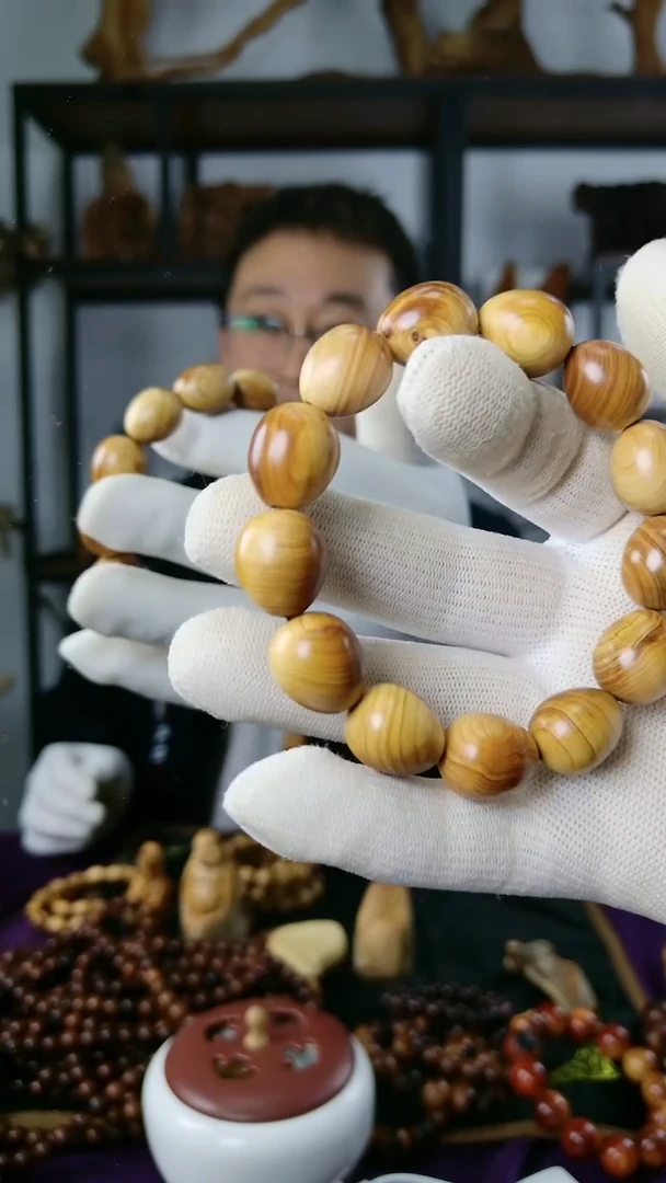 崖柏太行陈化崖柏水滴珠14*15单圈崖柏手串