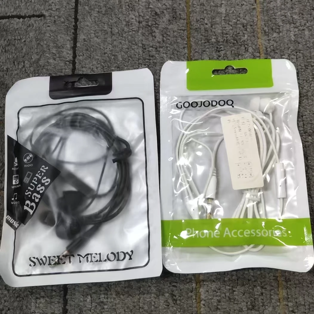 准新品  有线耳机   款式颜色随机发  不接受备注
