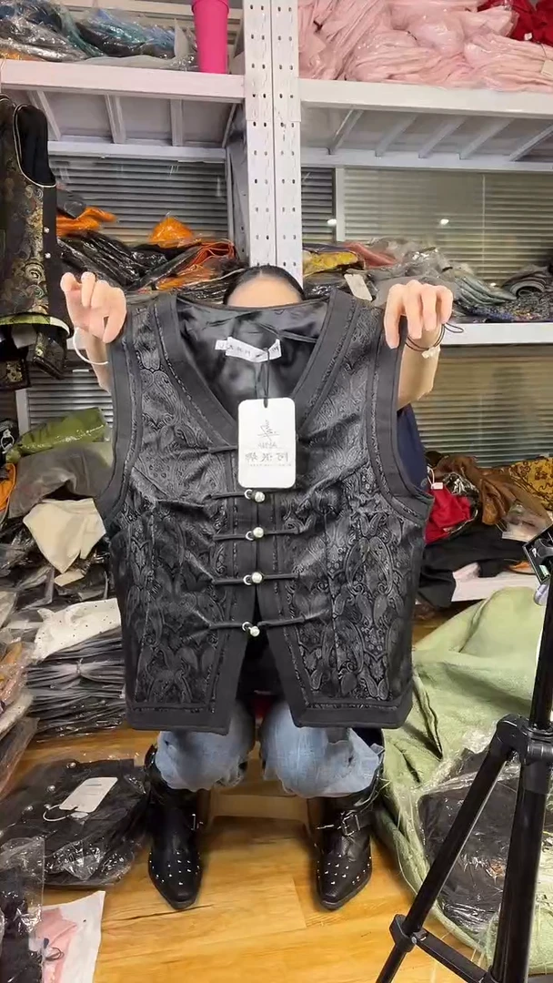 马甲  L码 105-115斤