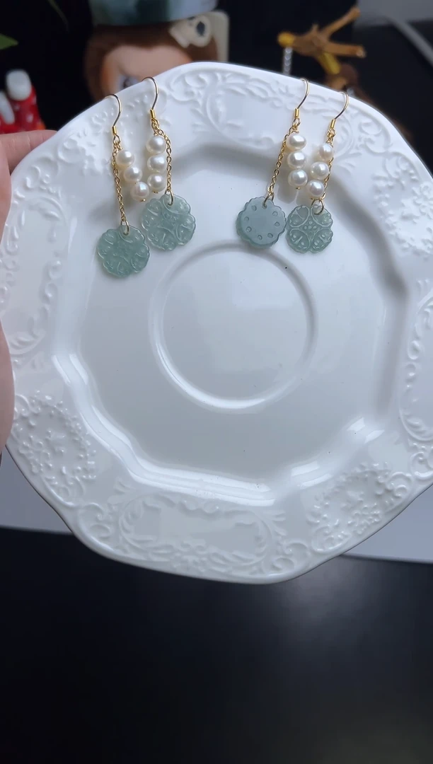 银S925镶嵌翡翠耳饰多样性发一对