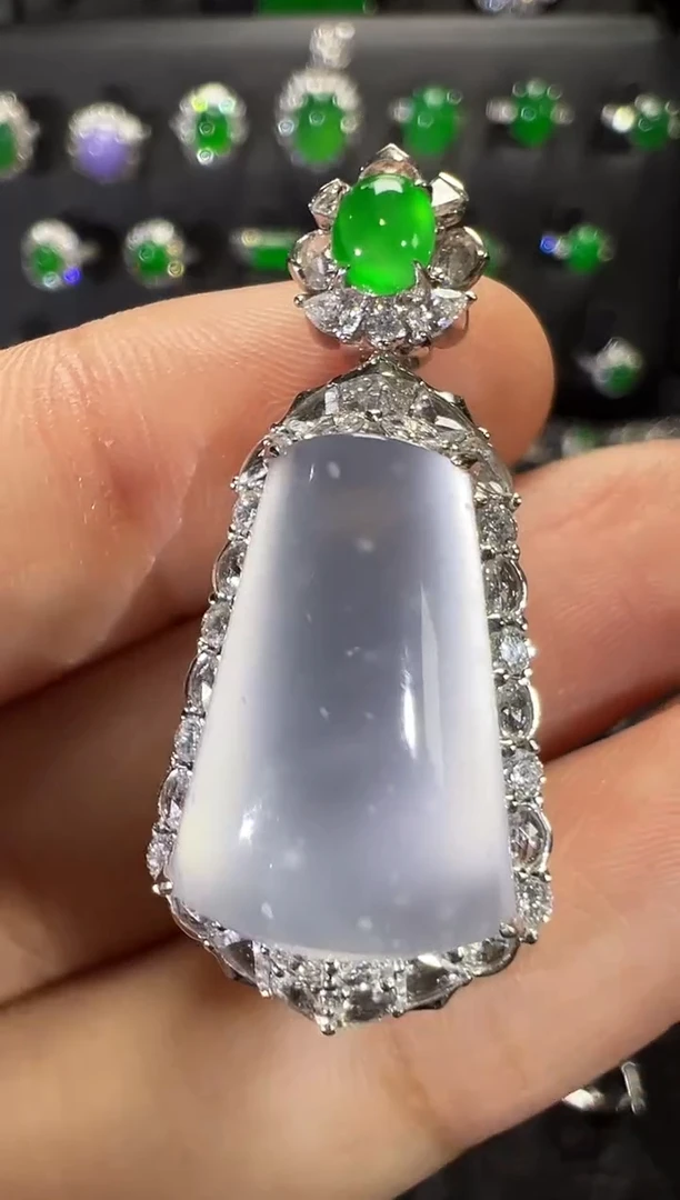 吊坠(不含链)18K金镶嵌翡翠高冰玻璃种无事柱吊坠