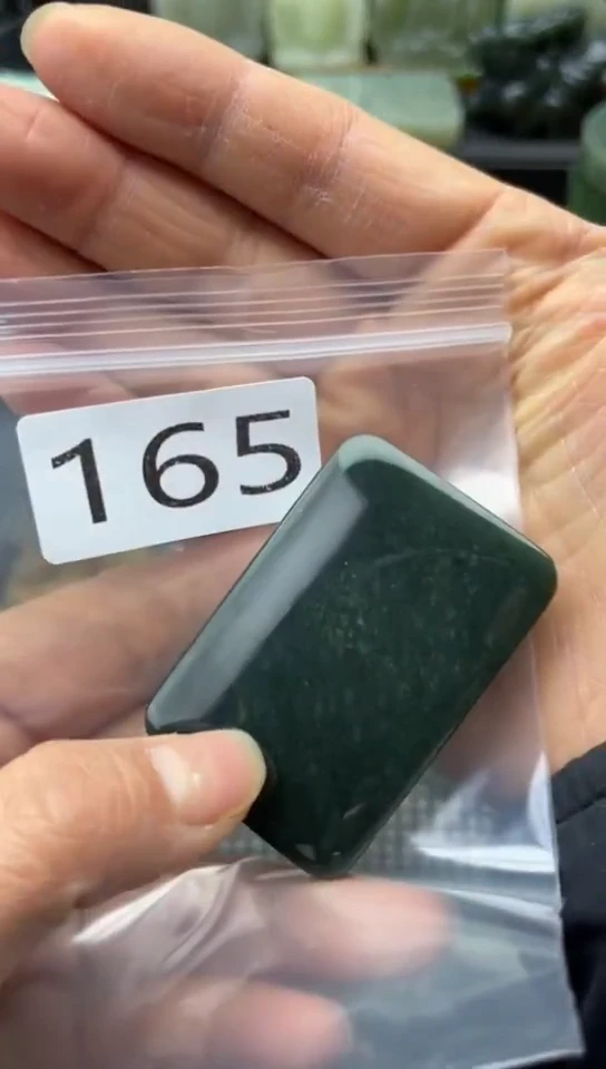 未镶嵌和田玉珠宝半成品牌子