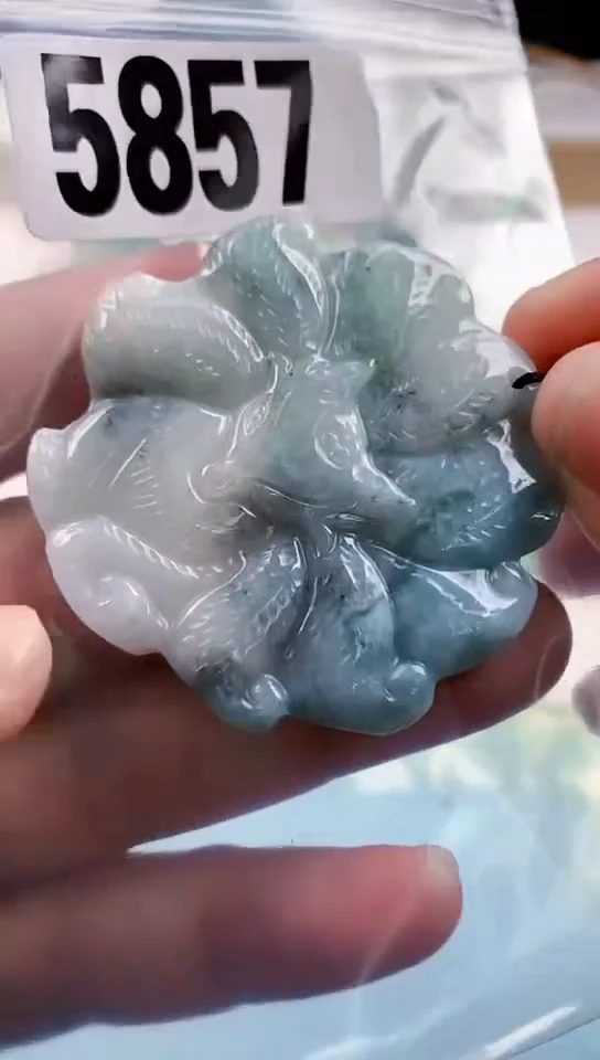 【闪购商品】翡翠挂件未镶嵌天然翡翠吊坠挂件