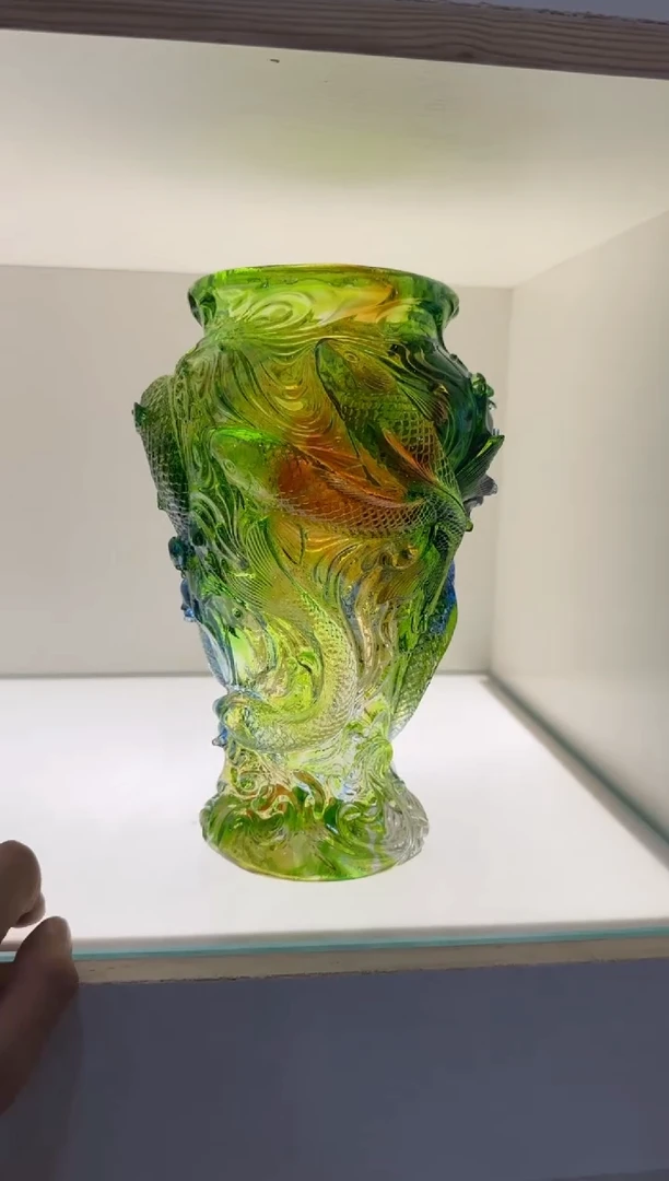 手工艺品琉璃九鱼成龙花瓶