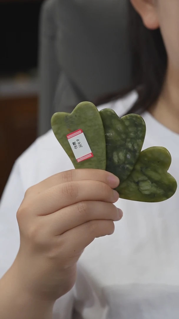 岫玉未镶嵌手把板多样性发其一