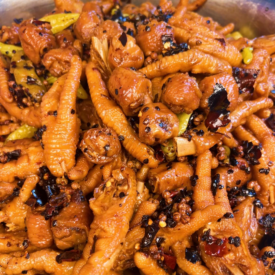 【次日达 顺丰送货上门】正宗铜梁糊辣壳泡鸡爪 开袋即食带肘拍一斤送6包手磨豆干