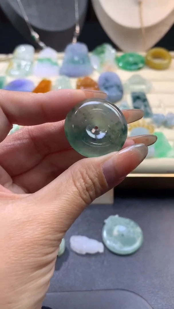 【闪购商品】定制翡翠未镶嵌翡翠