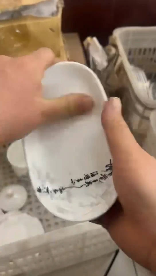 瓷隆达骨瓷毛巾碟1个