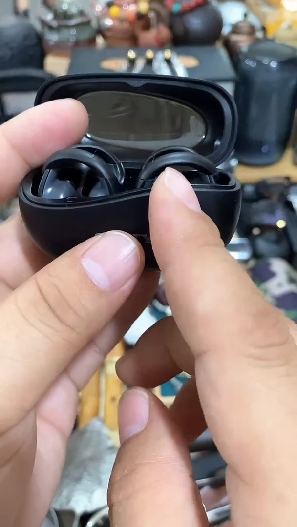 瓷片闪购商品  如图所示