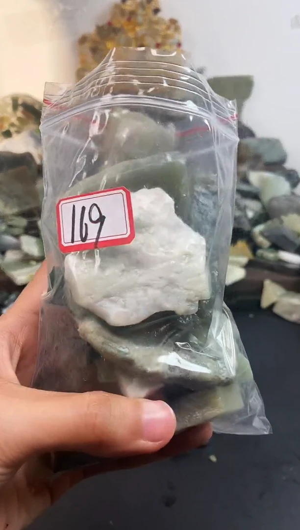 未镶嵌和田玉摆件169