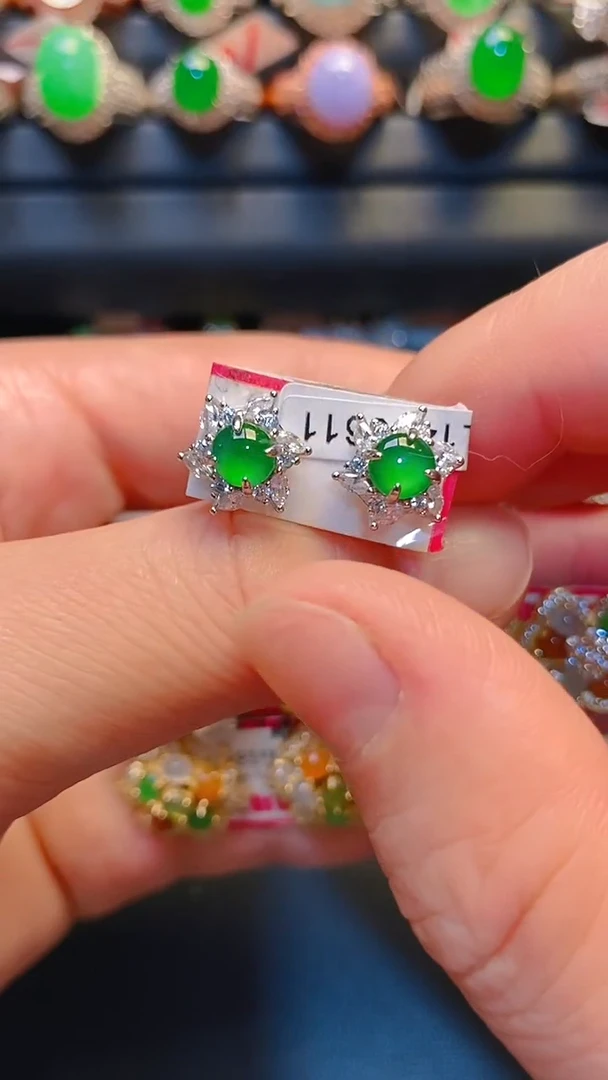 银S925镶嵌翡翠耳饰V*天然