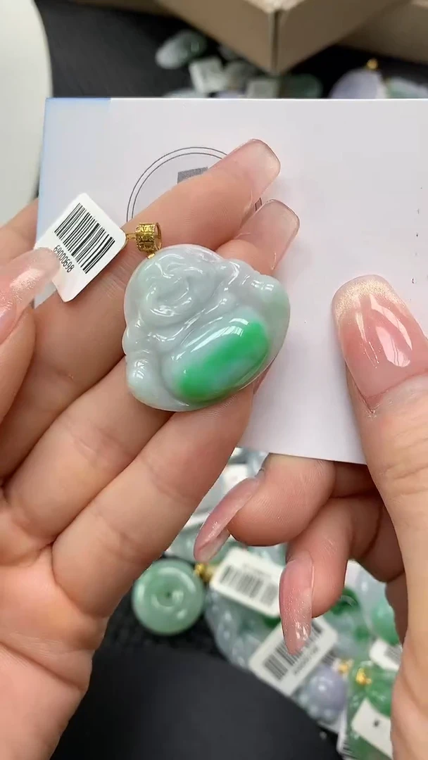 颈饰18K金镶嵌翡翠a货支持复检百元以上9元证书费自理