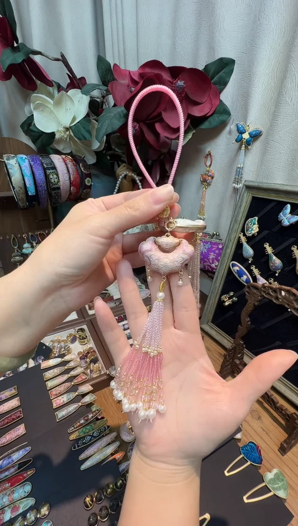 ?****️【孤品车12.25】粉定胜如意