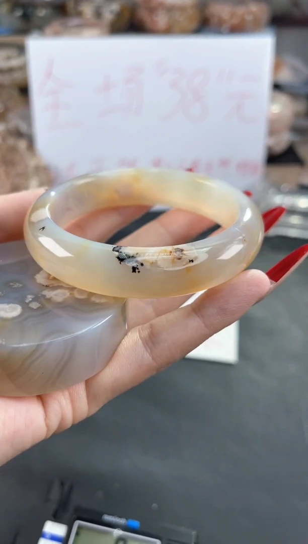 未镶嵌手镯石英质玉59（赠品镯心 默认有天然特征）