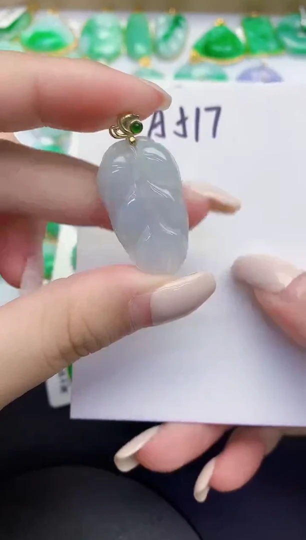 颈饰未镶嵌翡翠缅甸天然翡翠A货