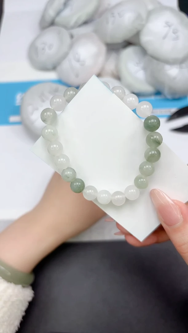 【闪购商品】石英质玉手镯未镶嵌cc