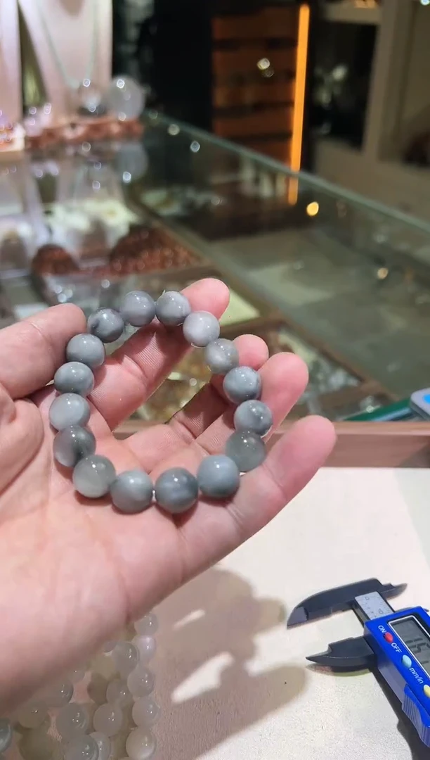 水晶手链未镶嵌12.6mm+灰蓝兔毛（多样性发一）