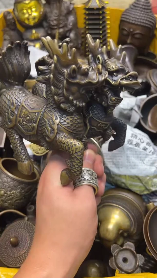 精美铜器，点击下单